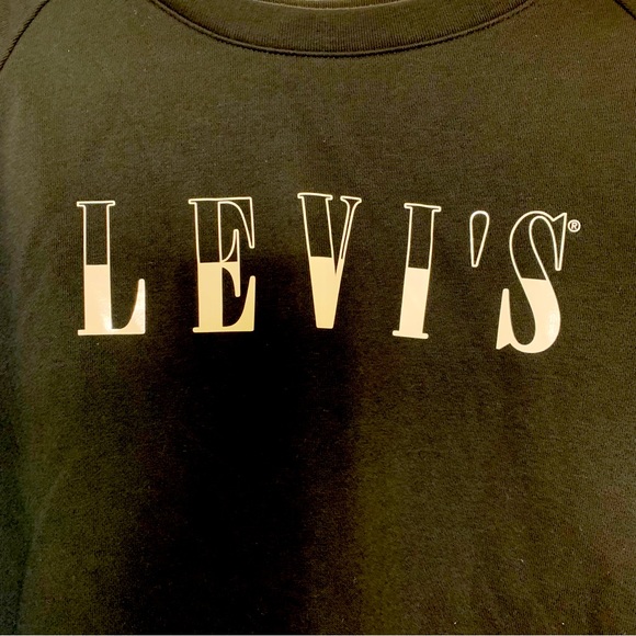 Levi's Plus graphic relaxed sweatshirt in black, size 1X - Picture 7 of 7